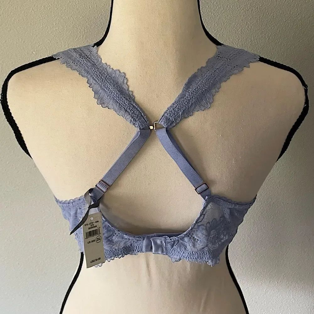 NWT! Aerie Light Blue Wireless, Convertible Strap, Lace Bra. Size 38B.